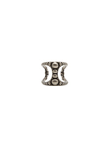 MARINA BLACKWATER GREY SILVER RING Timeless Elegance: Iconic Silver Ring